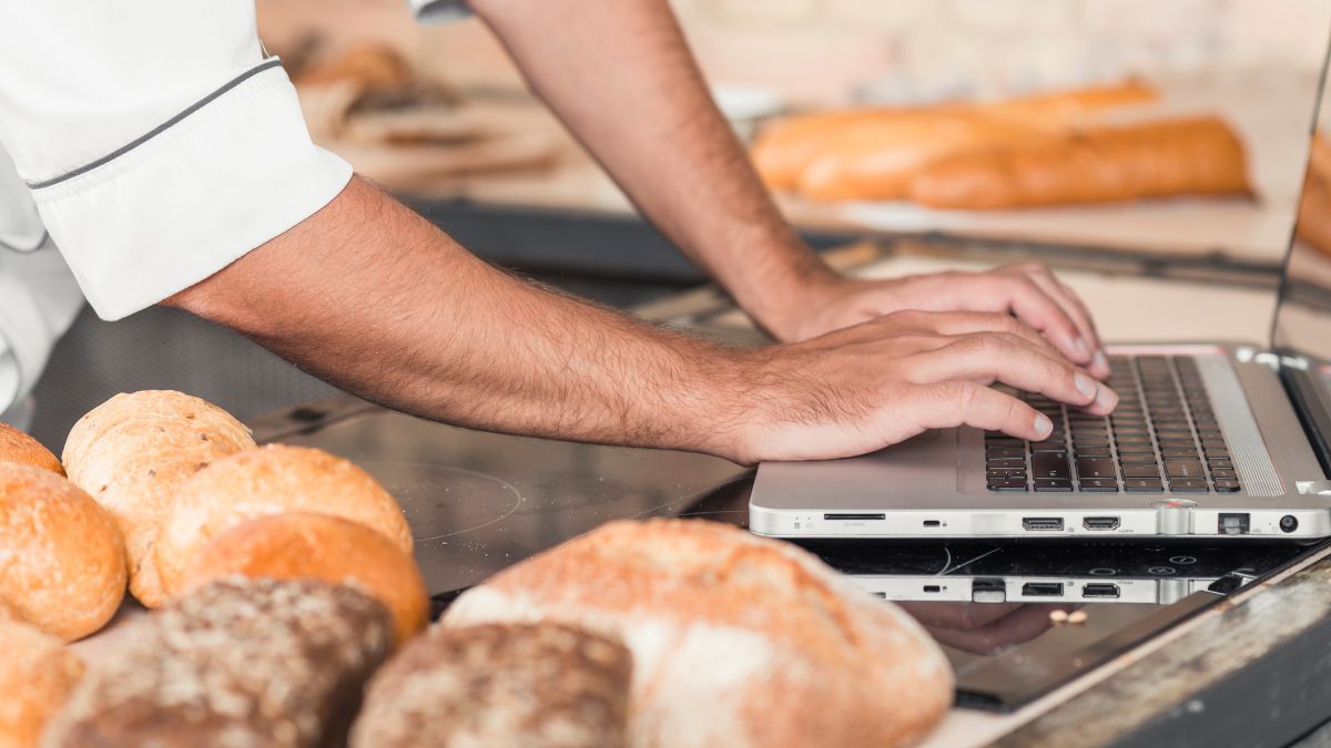 Is your open rate stuck at 12%? Here’s how to create a newsletter customers actually read (and buy from)